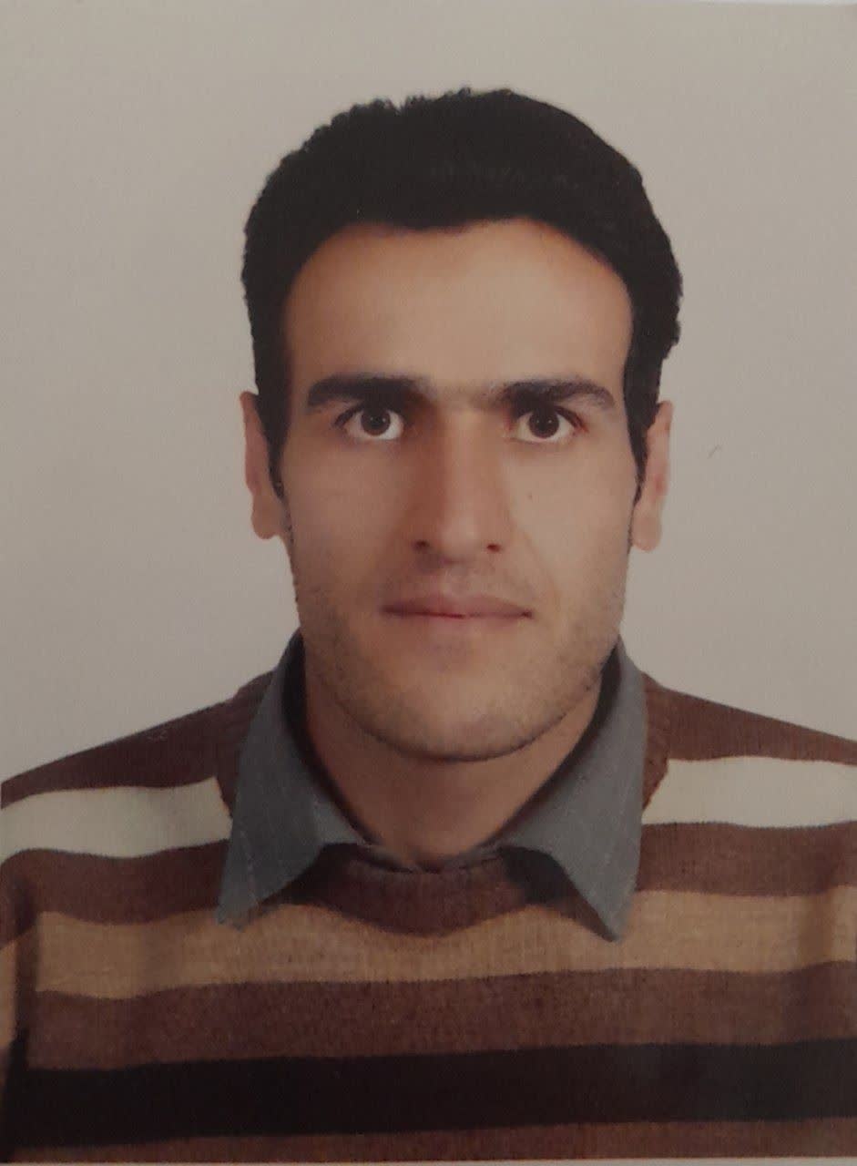 hostIntroImage-رضا احمدی
