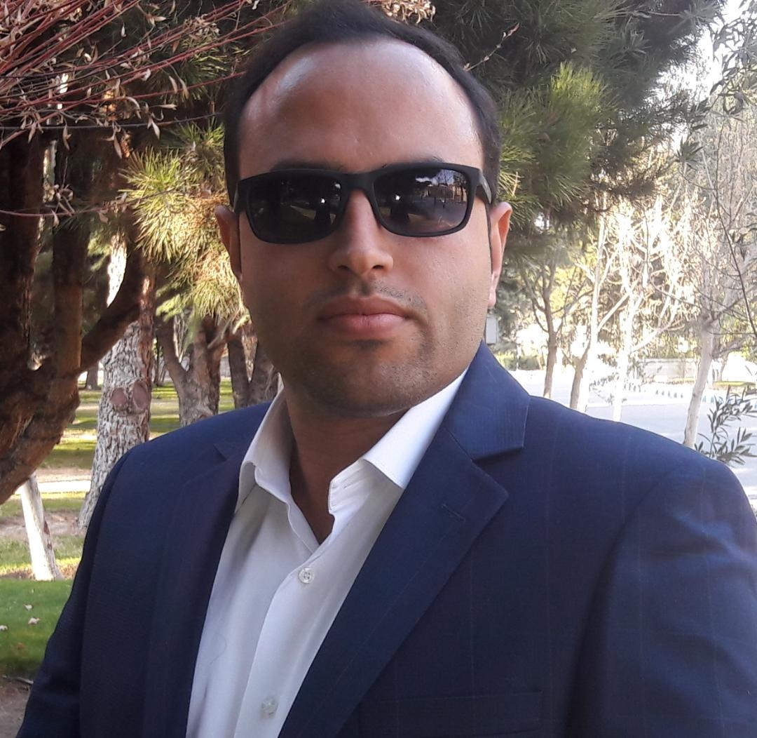 hostIntroImage-حامد اسداللهی