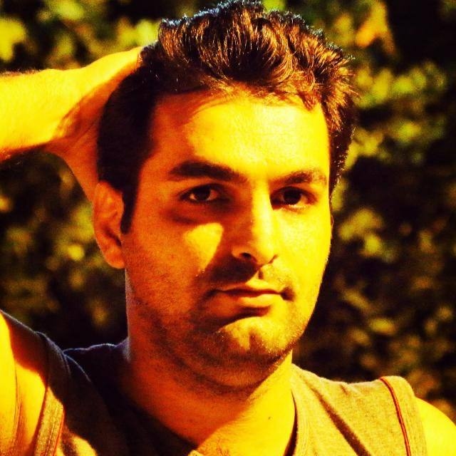 hostIntroImage-محمدصادق کشوری