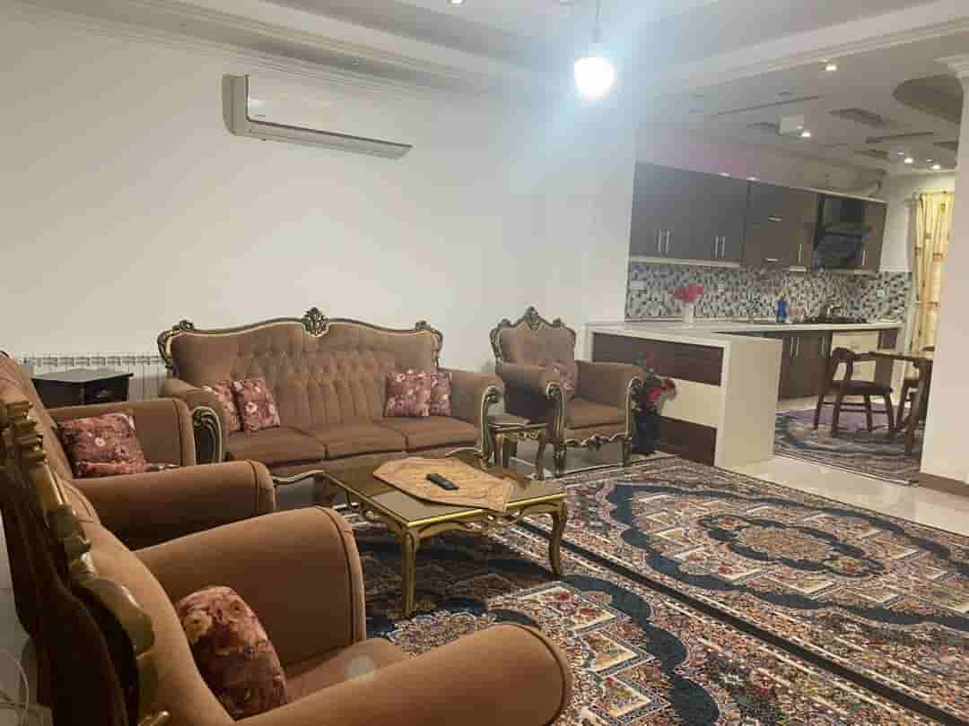 اجاره آپارتمان مبله دو خوابه در گلسار - طبقه اول