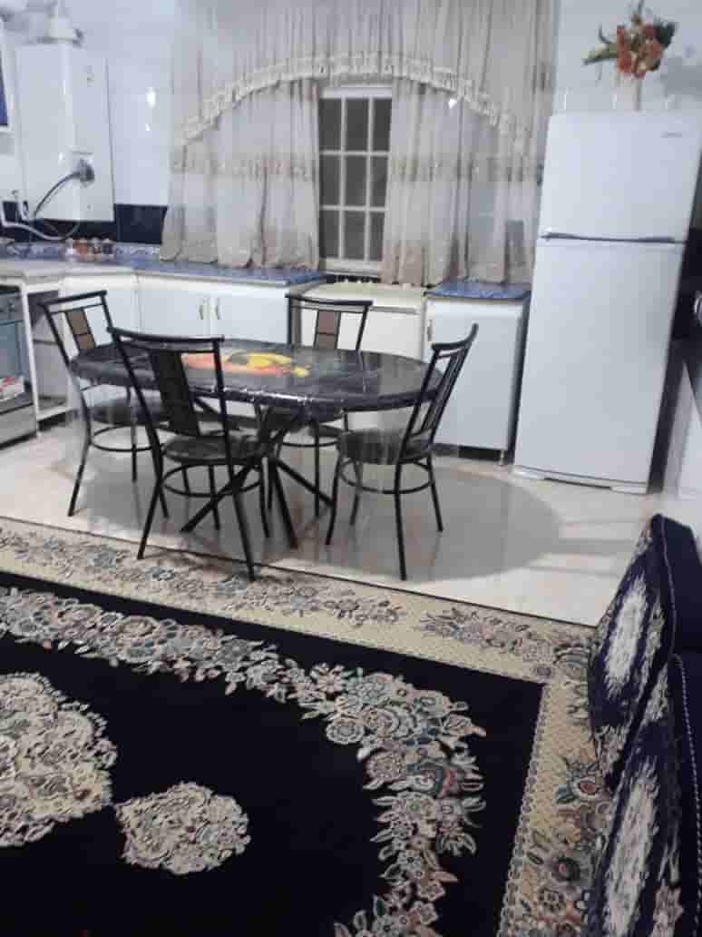 اجاره منزل مبله ویلایی در دنا صدرا -یک خوابه همکف110 متری