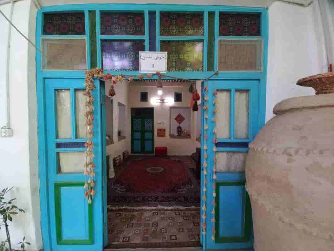 اجاره اقامتگاه بومگردی در حسن حافظ گلپایگان - اتاق 3 خوش نشین