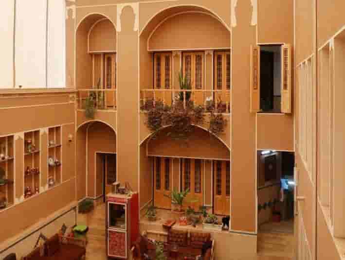 اجاره هتل سنتی در امام خمینی یزد 