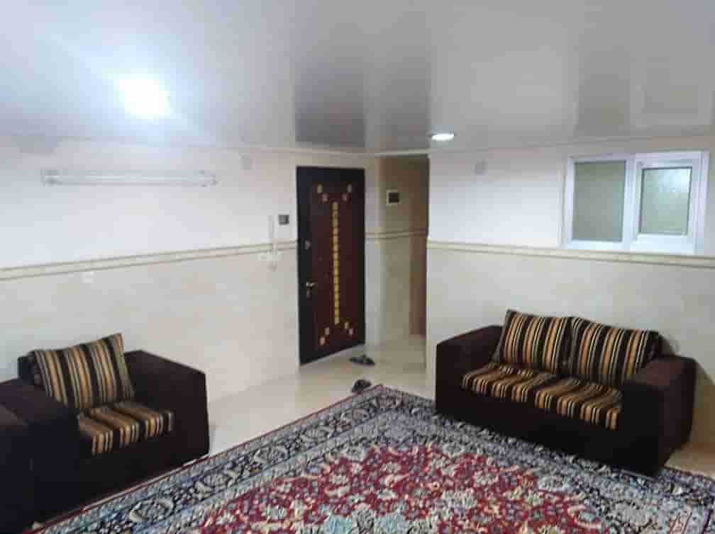 اجاره آپارتمان مبله در 22 بهمن مرودشت -دوخوابه طبقه ی اول