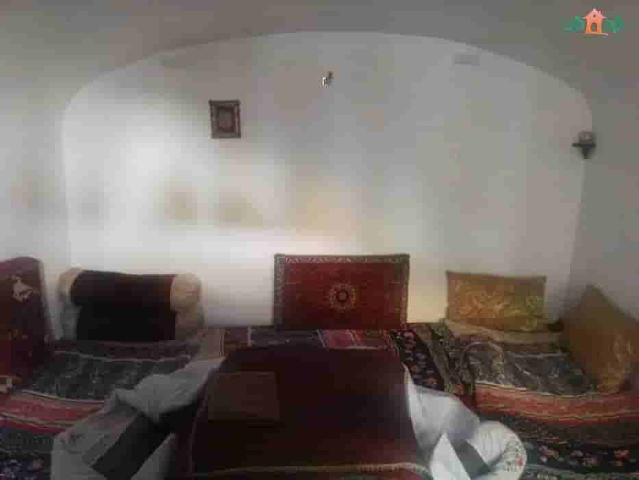 اجاره بومگردی سنتی در میدان امام مهدی شهر - اتاق استاد رضا درخشانی 