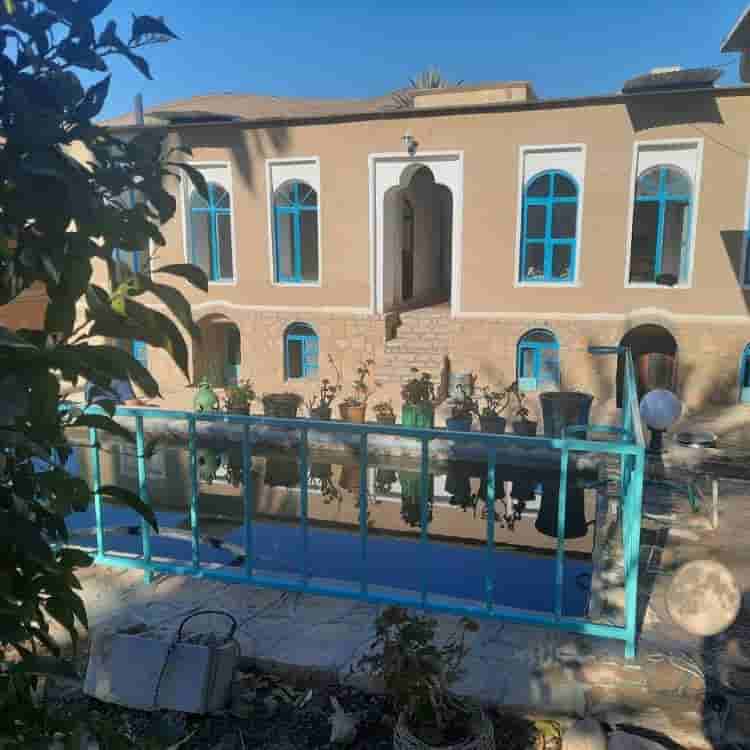 اقامتگاه بومگردی در روستای بادنجان جهرم - آفتاب