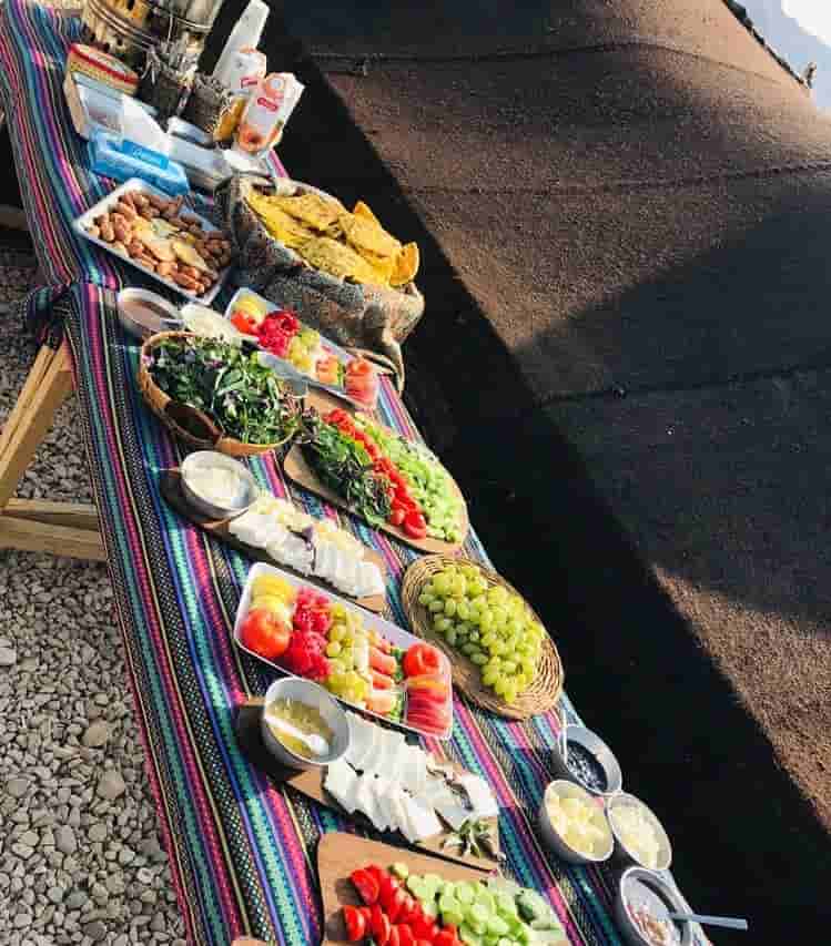 اجاره اقامتگاه بومگردی سنتی و سیاه چادر سنتی در طبس