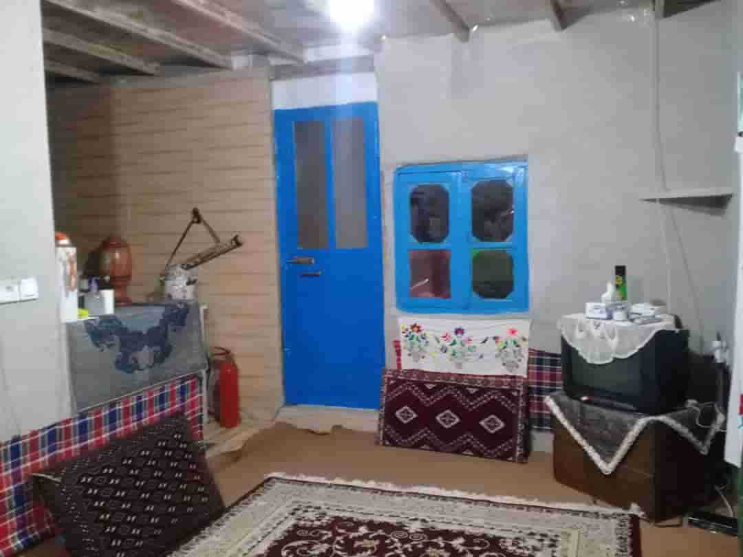 اجاره سوئیت کوهستانی دربست در کوه کمر مینودشت-70 متری همکف