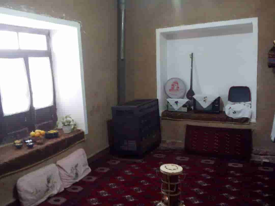 اجاره اقامتگاه بومگردی و اتاق سنتی تمیز در سمنان
