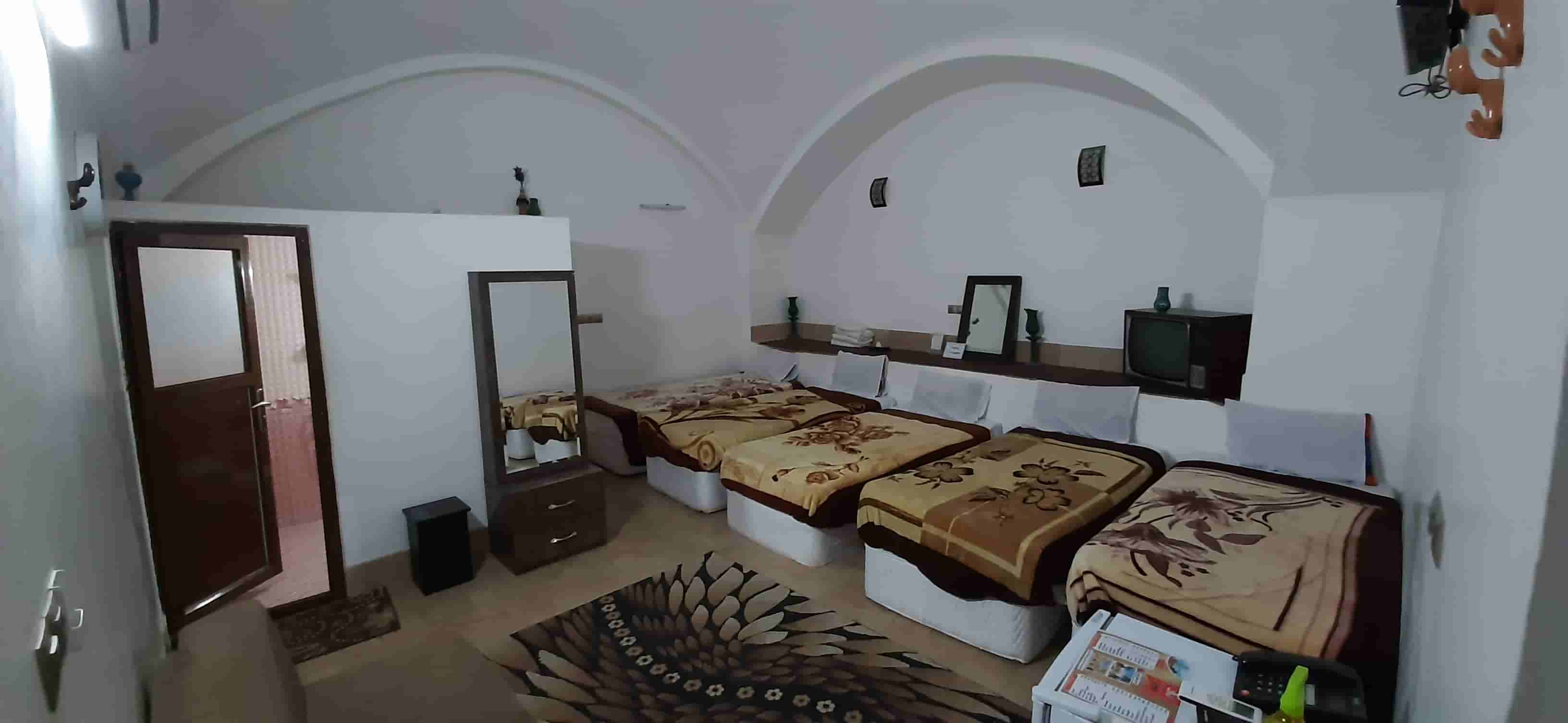 اجاره خانه سنتی پنج تخته در فهادان یزد - 5