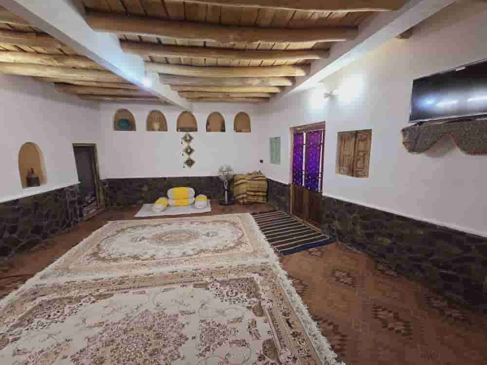 اجاره خانه روستایی در بَرزُک کاشان - بهار نارنج 