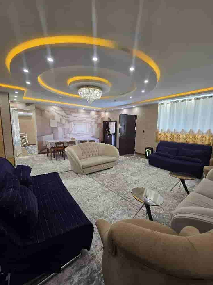اجاره باغ با استخر سرپوشیده آبگرم در قصر سبز صدرا