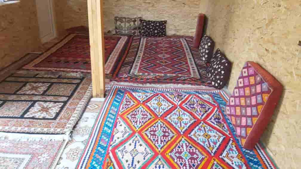 اجاره کلبه چوبی در کاخ اردشیر بابکان فیروزآباد - کلبه بزرگ
