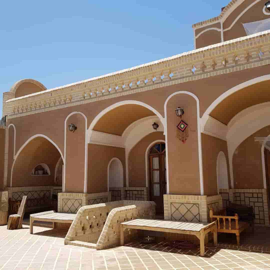 اجاره اتاق سنتی در دِه آباد بادرود - بیخه