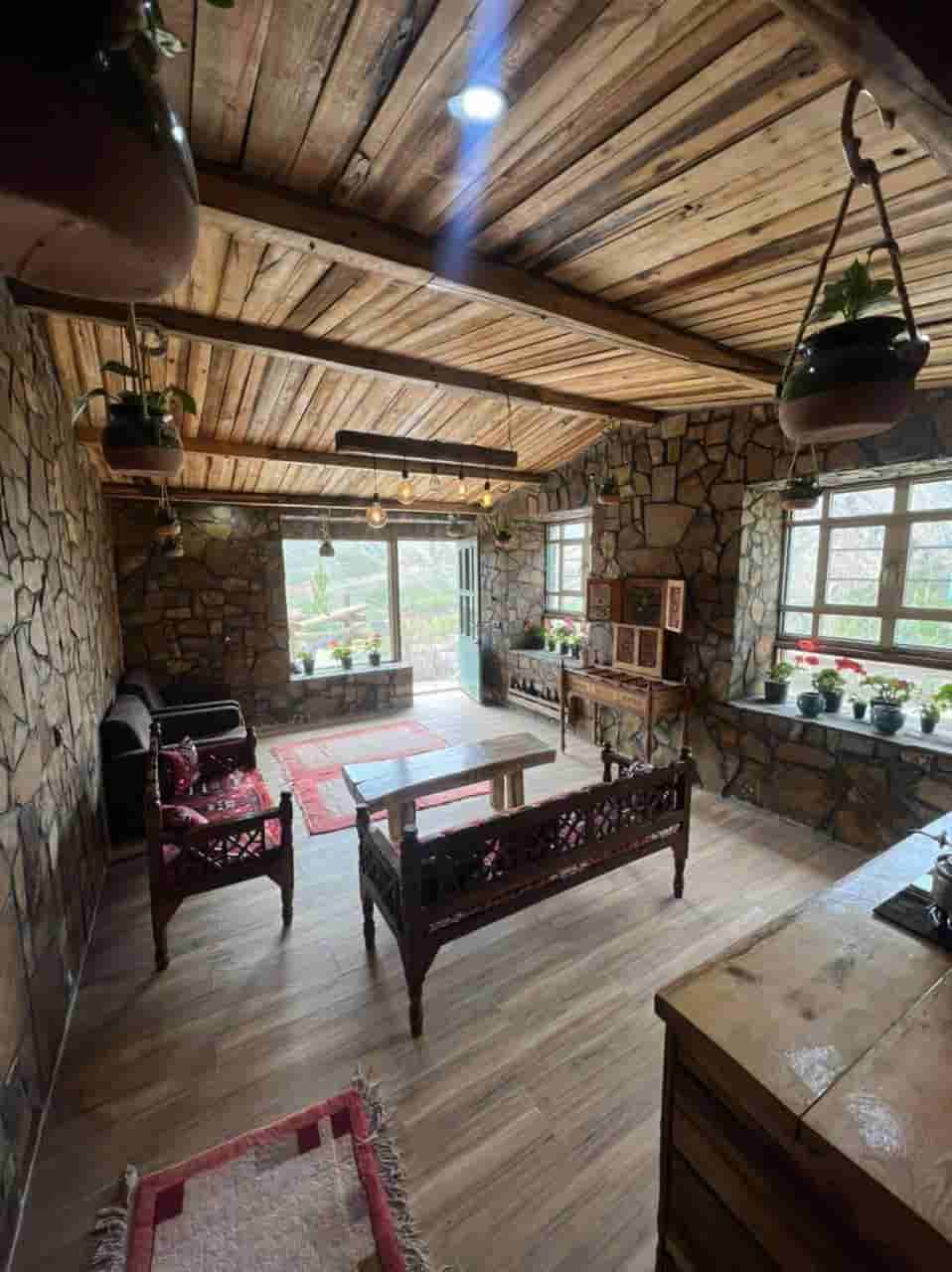 اجاره کلبه چوبی کوهستانی در گنج نامه همدان - کد 2