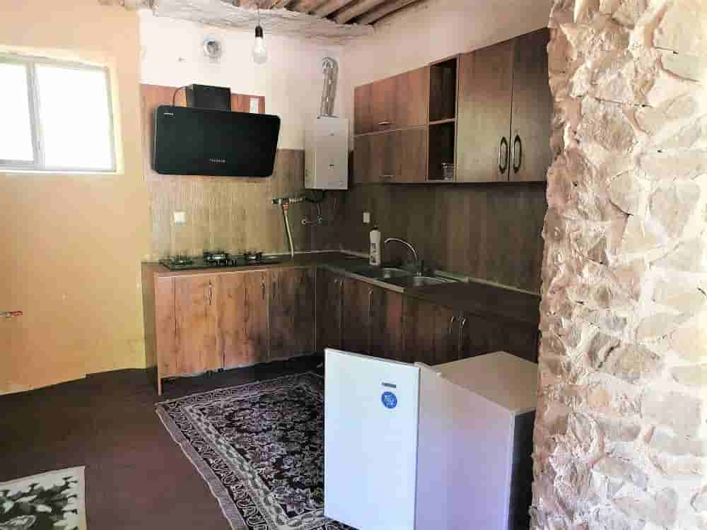 اجاره خانه سنتی در سربست سپیدان - 90 متری دوخوابه