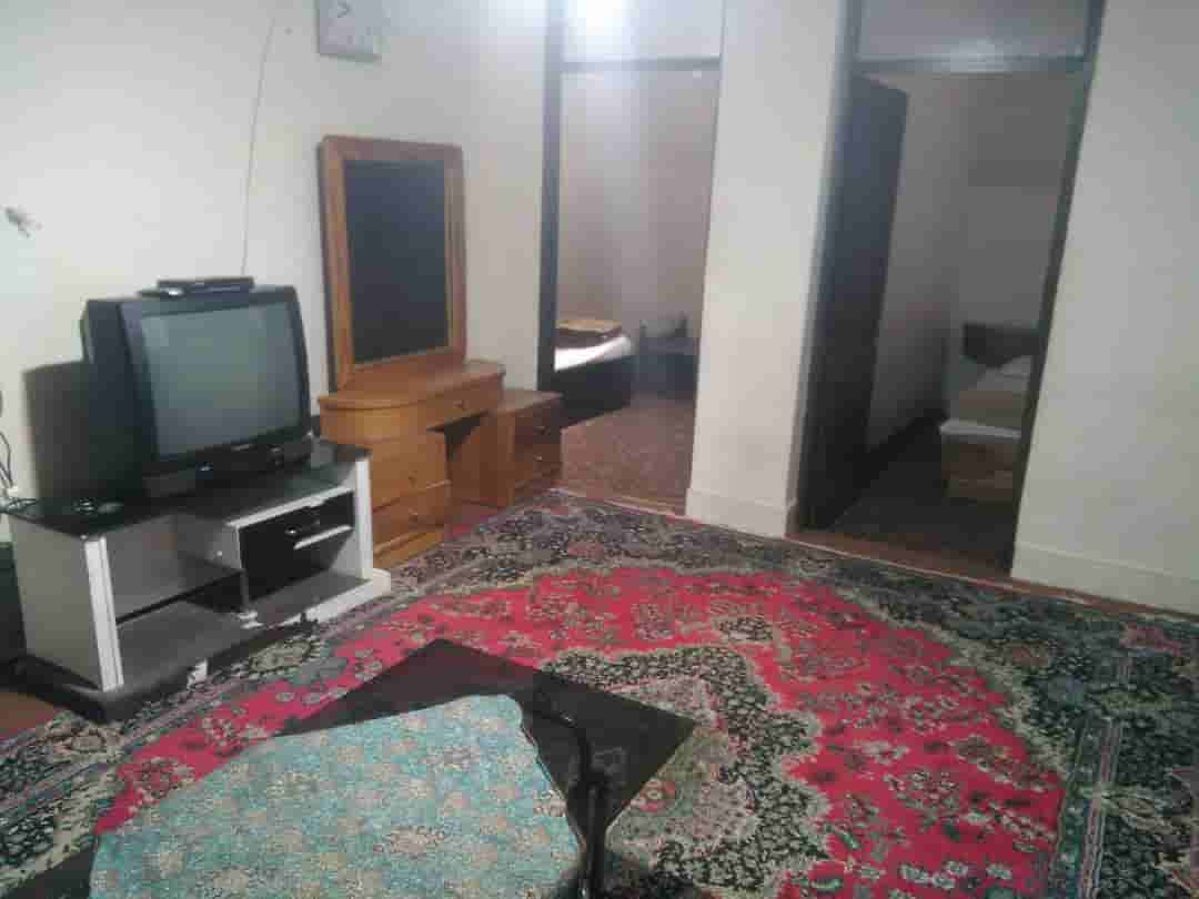 اجاره اپارتمان مبله دوخوابه در سه راه نمازی شیراز - همکف