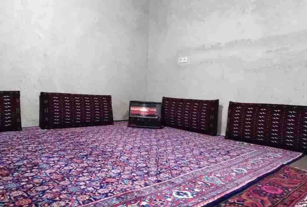 اجاره اتاق بومگردی در یخکش بهشهر -نم دار