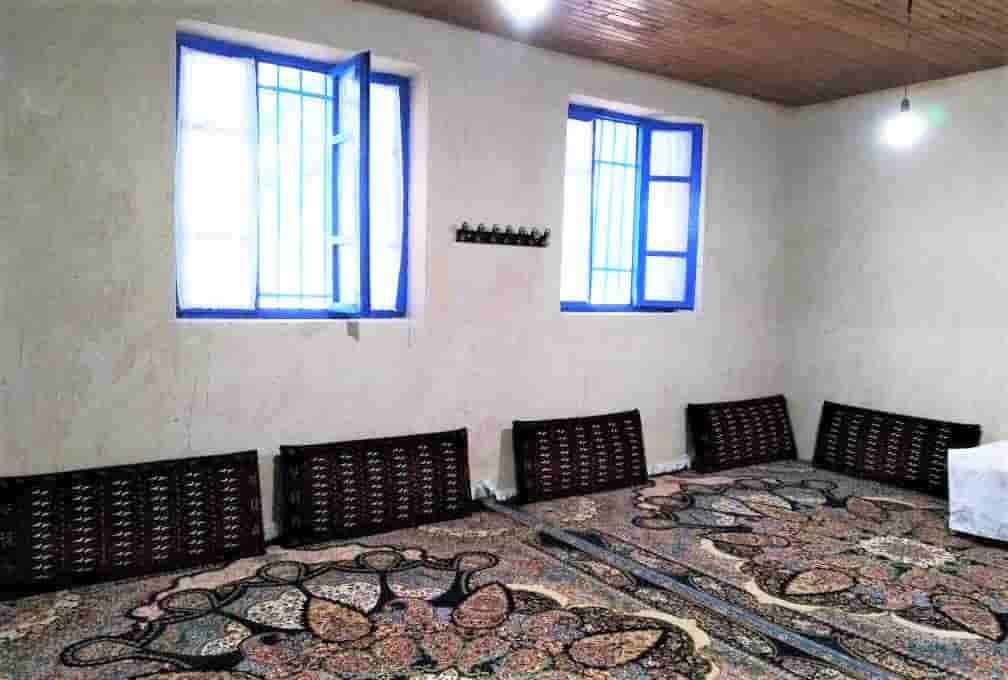 اجاره اتاق بومگردی در یخکش بهشهر -نم دار