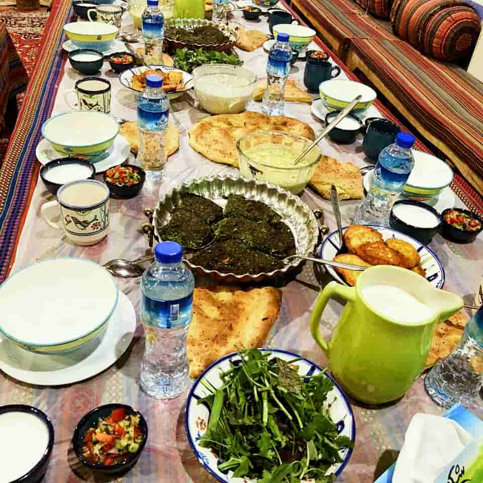 اجاره اقامتگاه بوم گردی سنتی در مهریز مزویرآباد | واحدvip چهارتخته