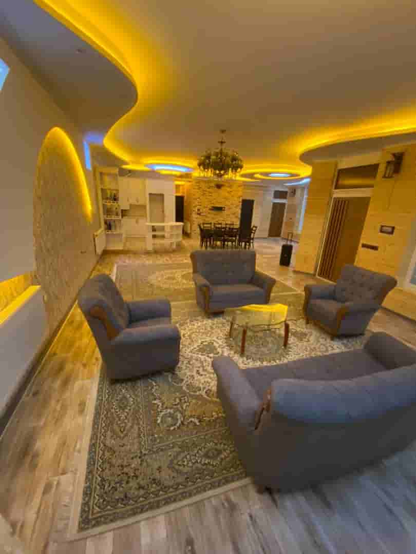 اجاره باغ استخر آب گرم در گویم شیراز