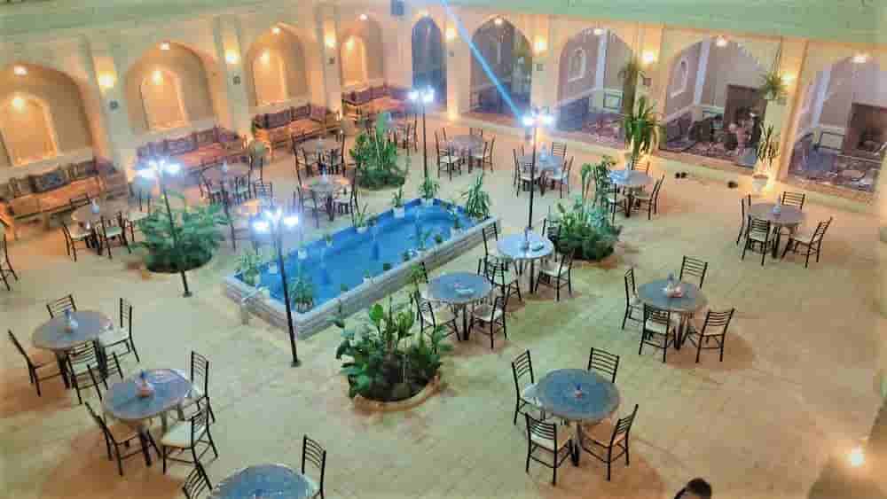 اجاره خانه سنتی در دکتر طبا نائین - 4تخته