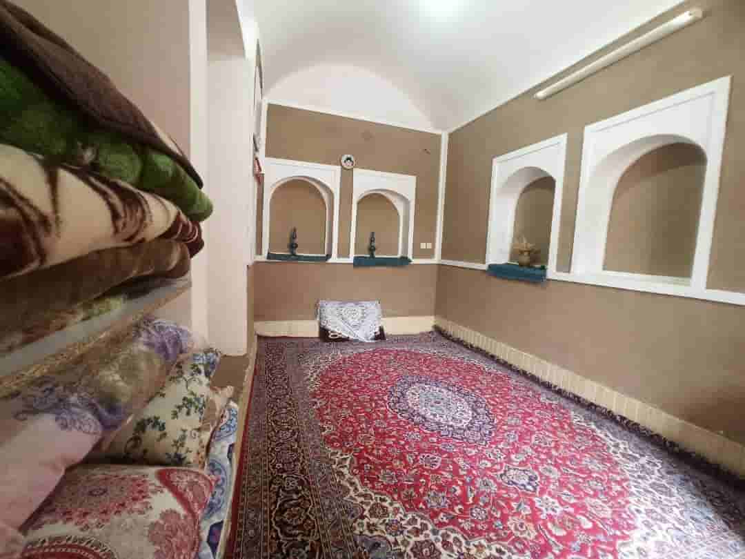 اجاره اتاق سنتی بومگردی در بهشتی ورزنه - اتاق 3 - 12 متری