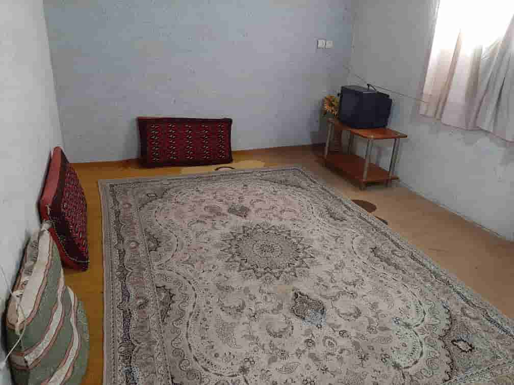 اجاره اقامتگاه بومگردی در جزیره هرمز کف خواب دار