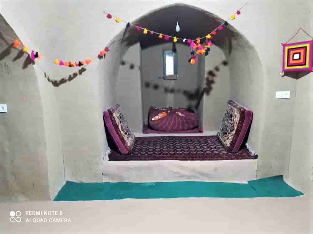 اجاره اتاق سنتی در خاتم الانبیا سنگان - 3