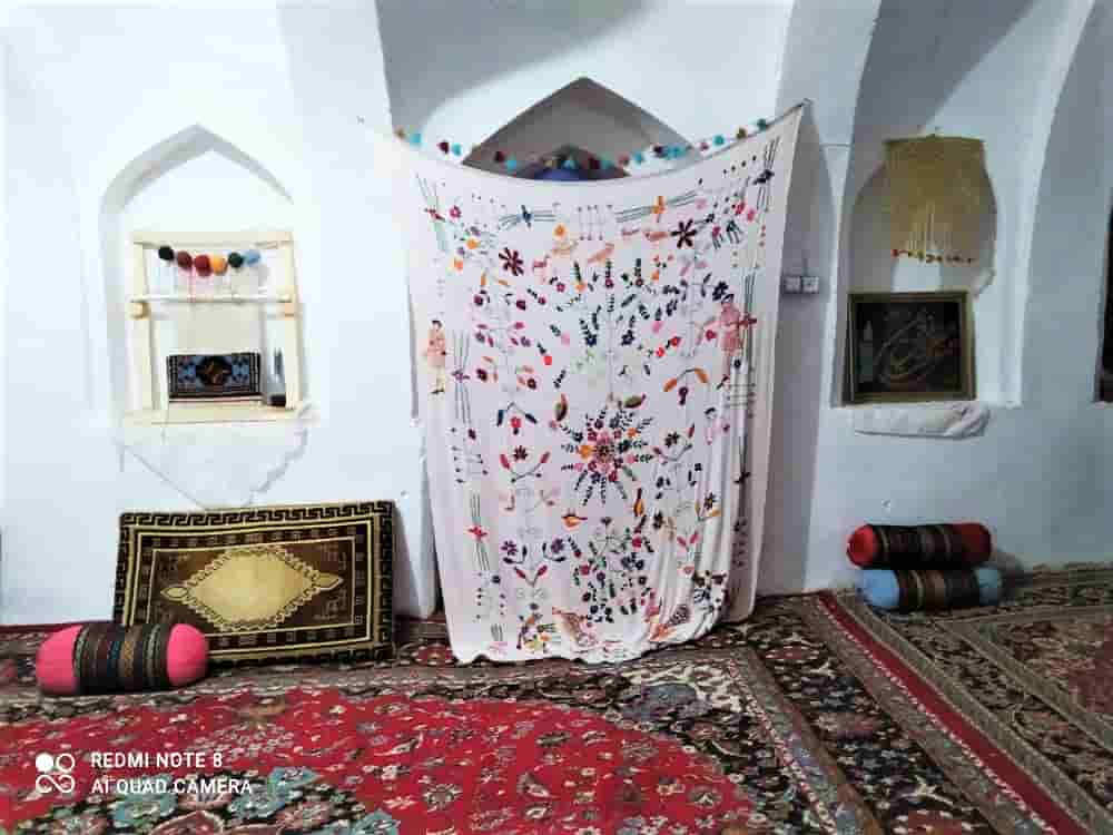 اجاره اتاق سنتی در خاتم الانبیا سنگان - 4