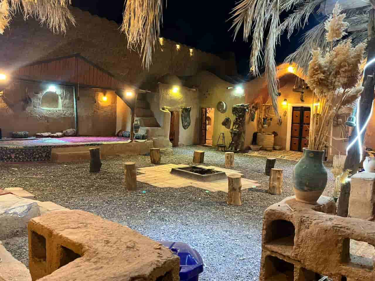 اجاره اتاق سنتی در انارک اصفهان-15 متری