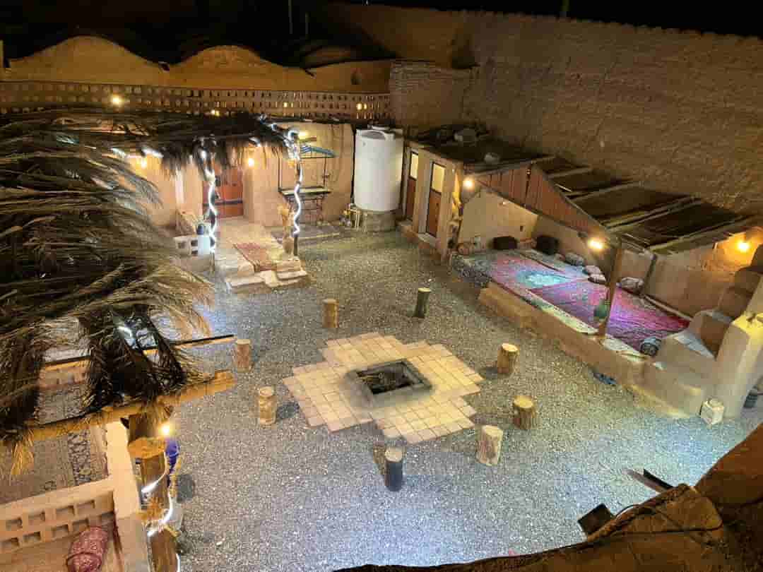 اجاره اتاق بومگردی سنتی در انارک اصفهان-25 متری
