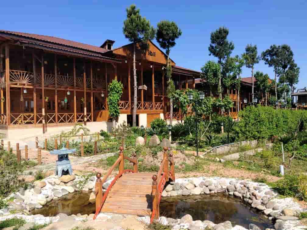 اجاره کلبه چوبی بومگردی در ملاسرا شفت