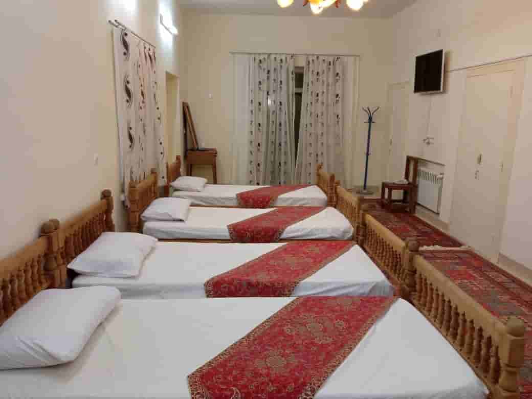 اجاره مهمانسرای سنتی در قیام یزد - 4تخته