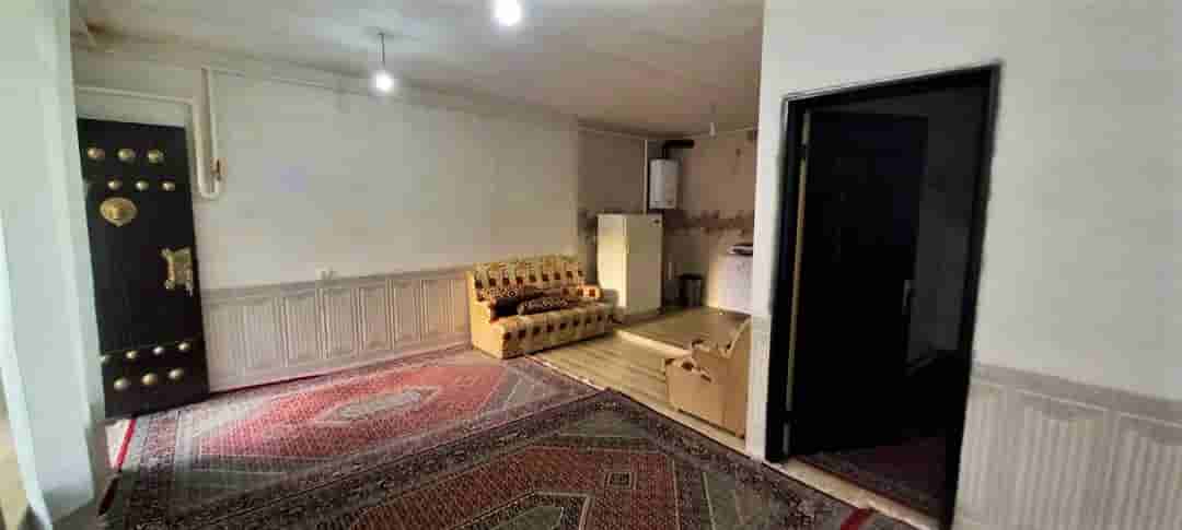 اجاره سوئیت باغ روستایی در خانقاه پاوه-یک خوابه همکف