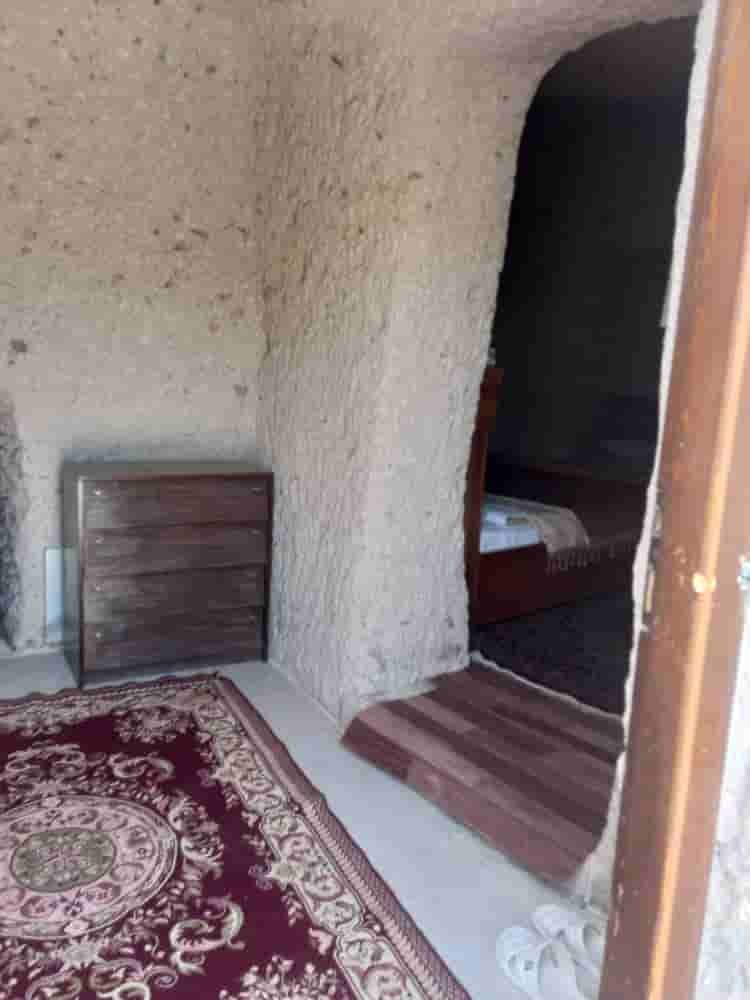 اقامتگاه صخره ای در کندوان - شماره 4