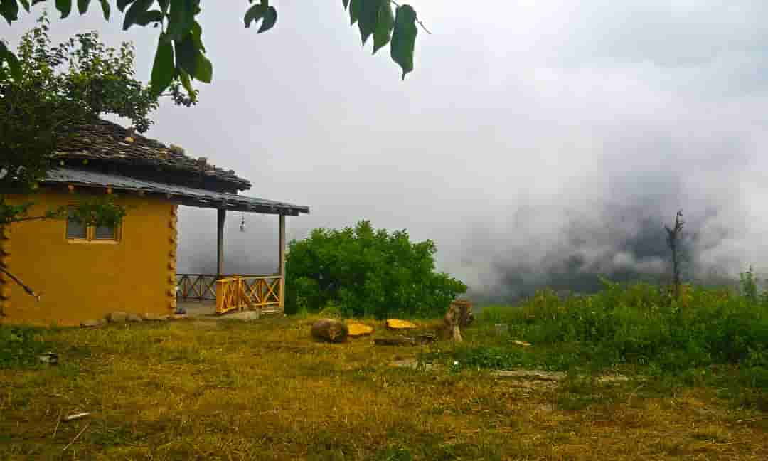 اجاره کلبه بومگردی کوهستانی در تیار آمل