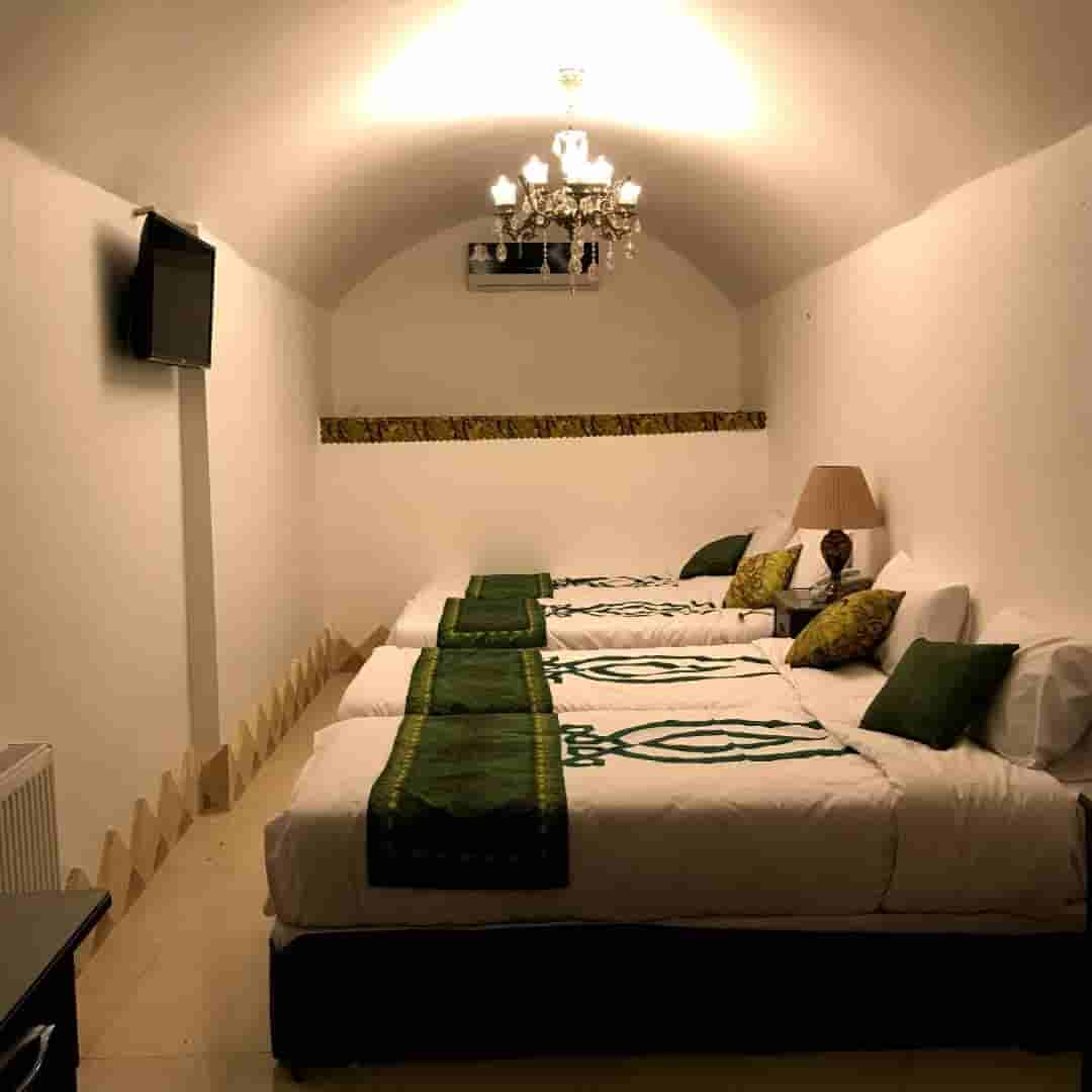 اجاره خانه سنتی چهار تخته در گلسرخ یزد