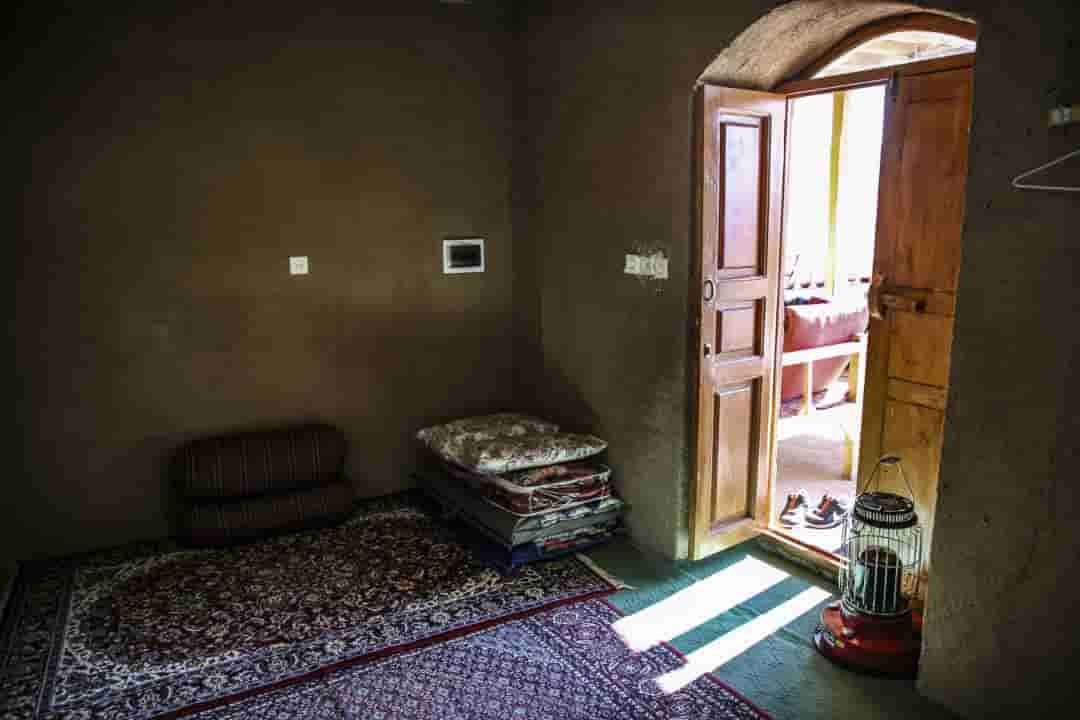 اجاره خانه سنتی در معلم کلایه - اتاق 15 متری