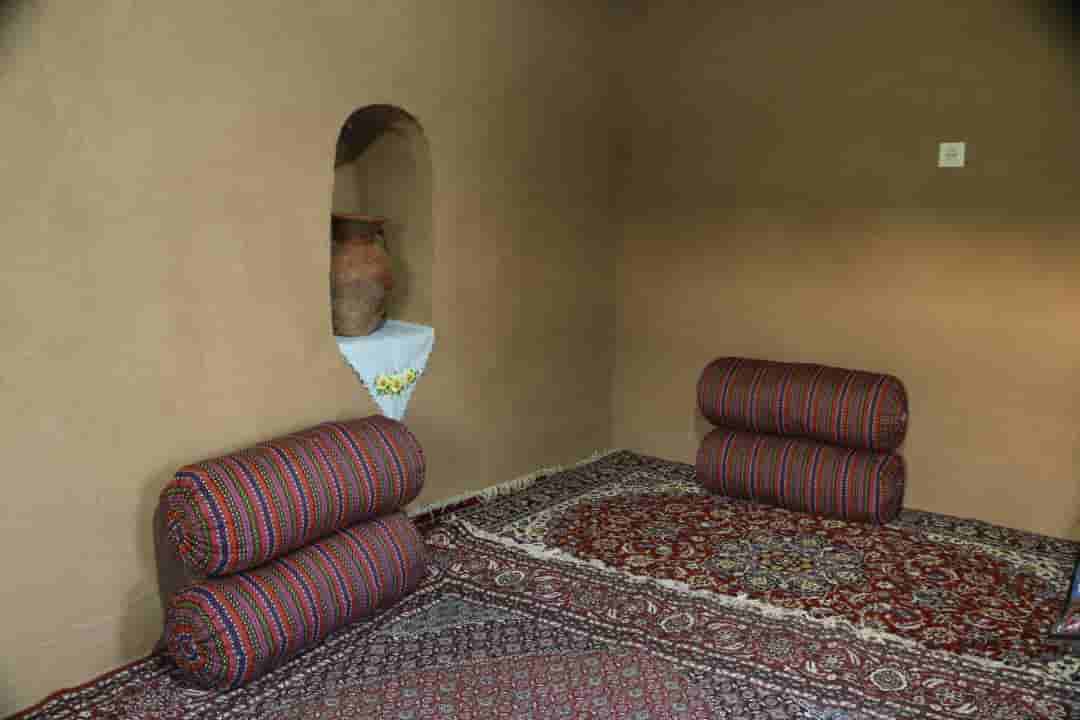 اجاره خانه سنتی در معلم کلایه - اتاق 15 متری