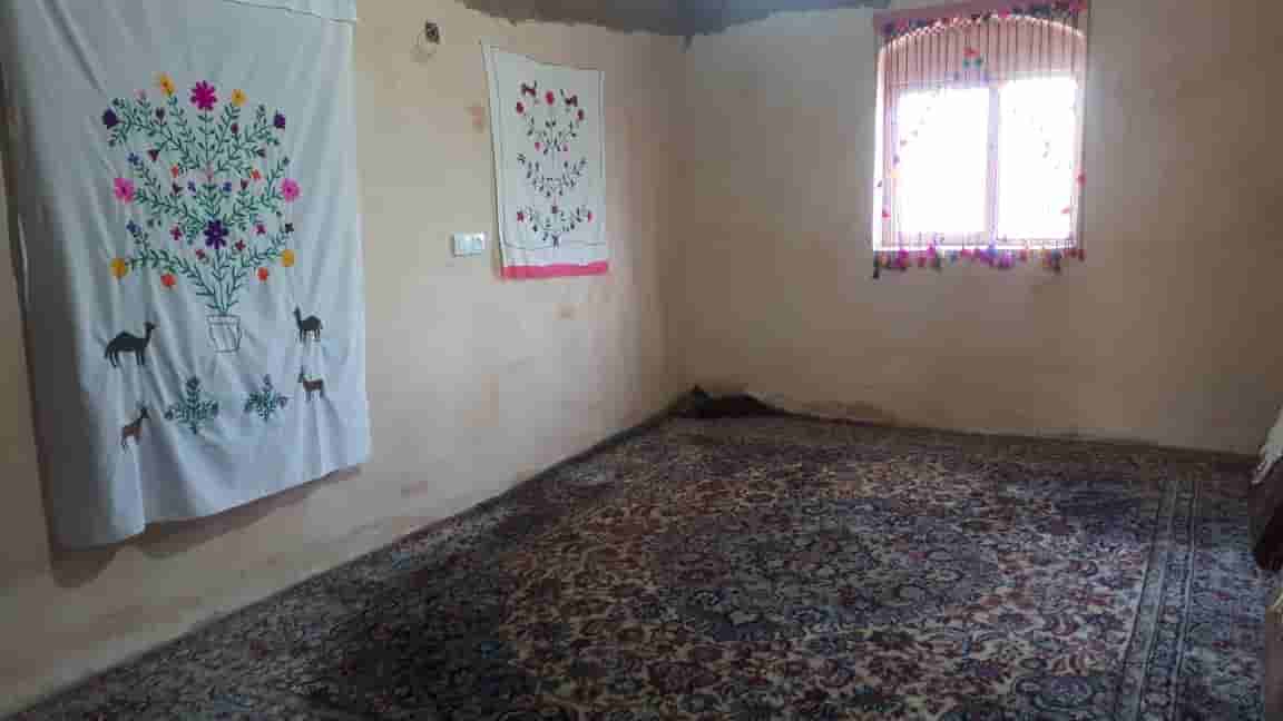اجاره خانه سنتی در رضا آباد بیارجمند - 15متری