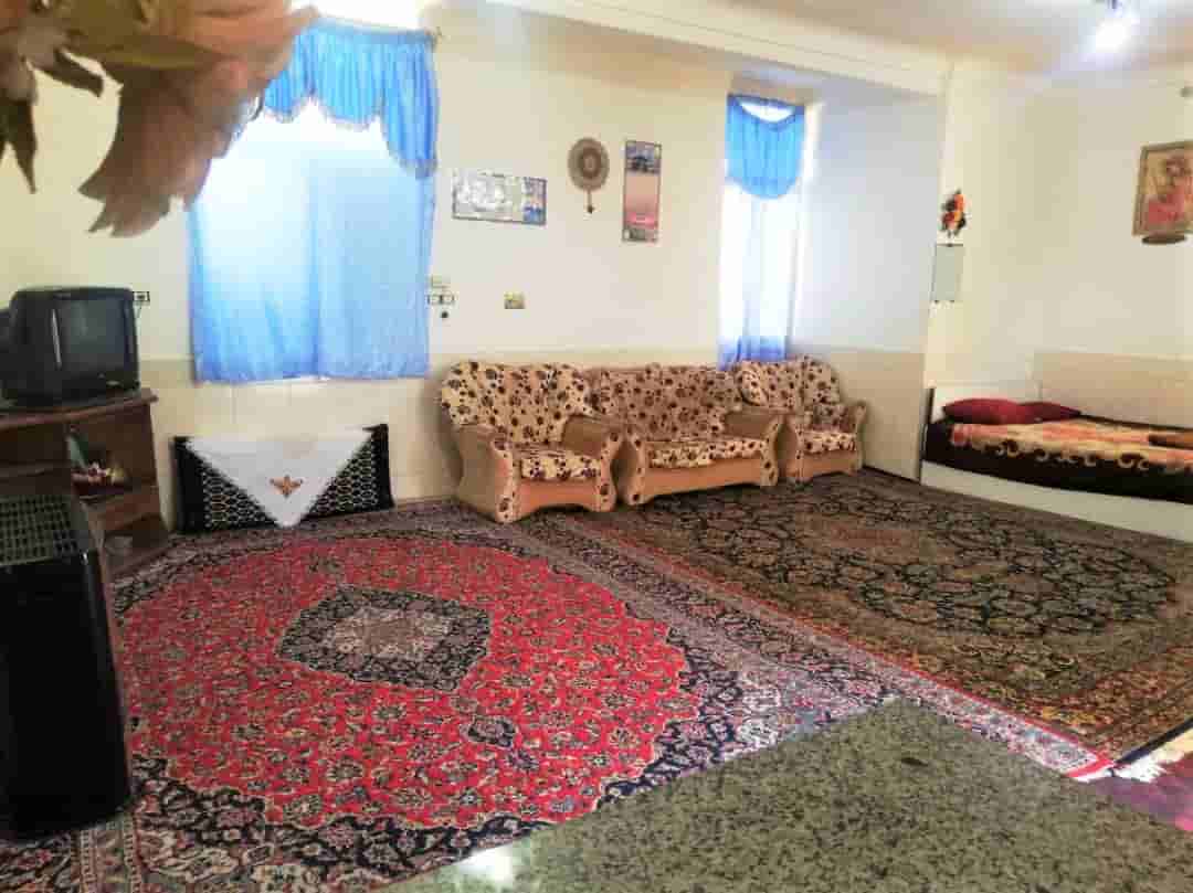 اجاره منزل ویلایی در طالقانی طبس - حیاط دار مبله