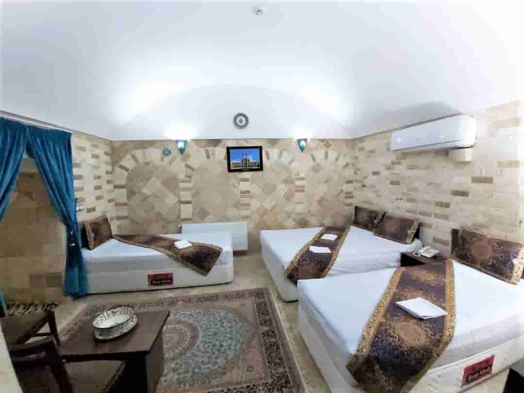 اجاره هتل سنتی چهار تخته در یزد