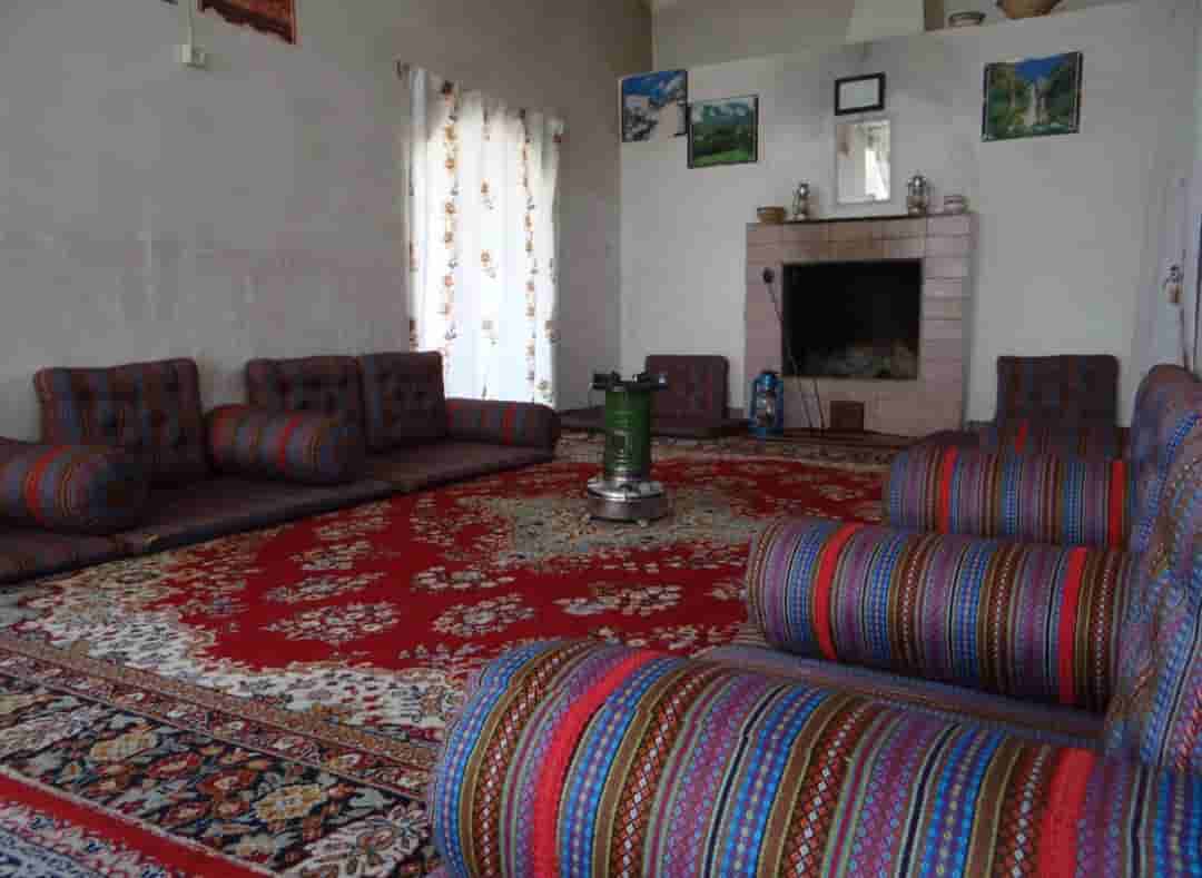 اجاره اقامتگاه بومگردی در روستای انجیره اردکان
