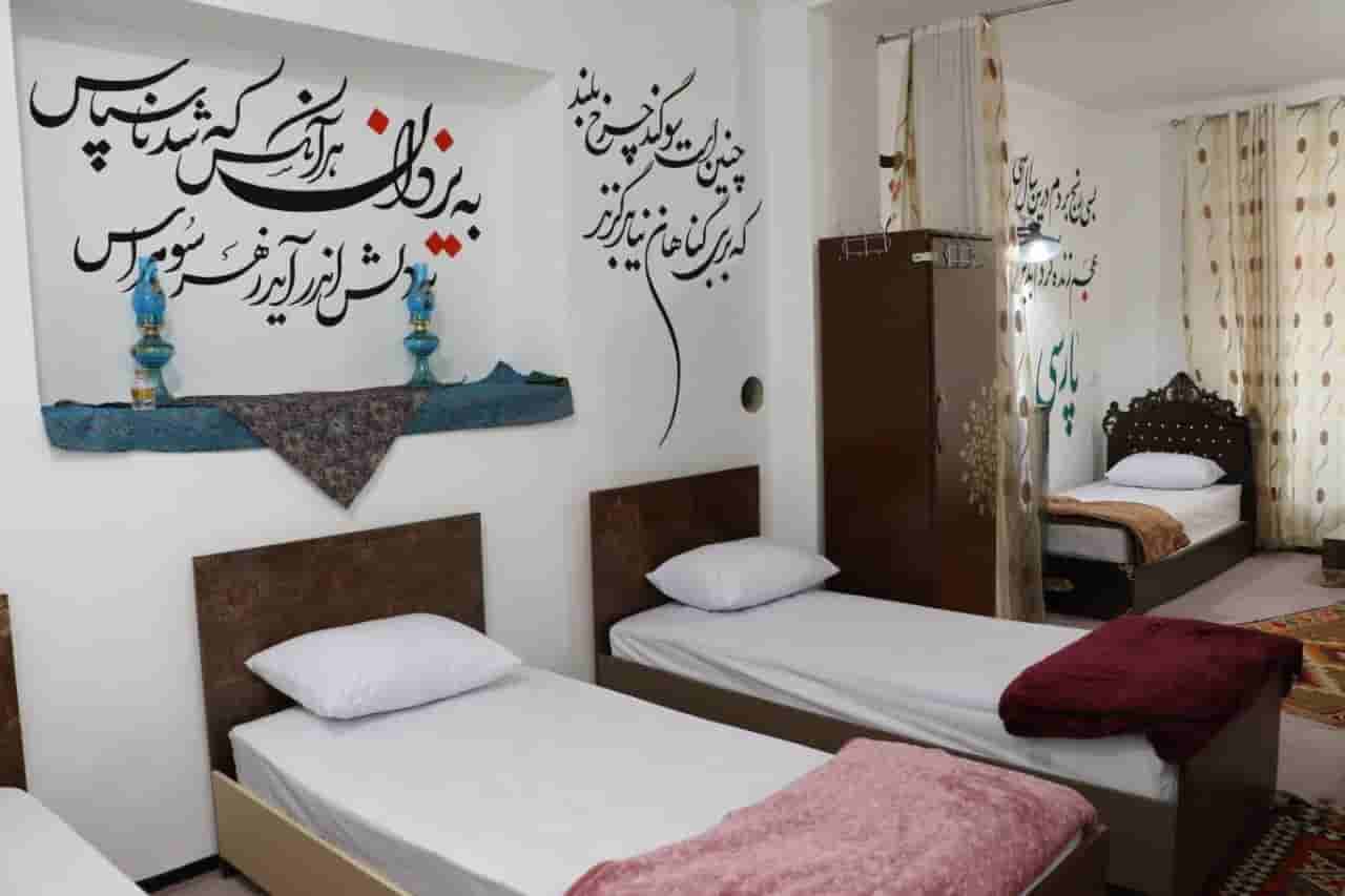 اجاره خانه سنتی در شهر خفر - سین دخت