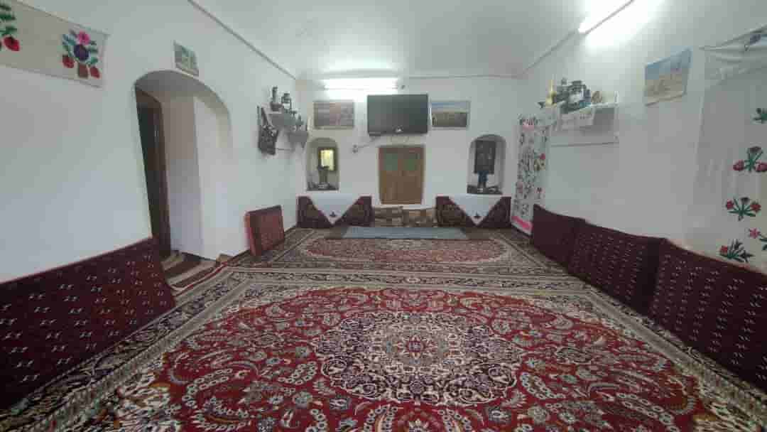 اجاره بومگردی در رشتخوار