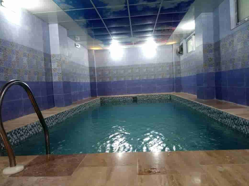 اجاره ویلا با استخر سرپوشیده آبگرم در سادات شهر رامسر