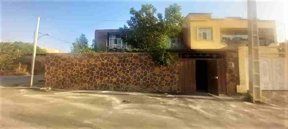 منزل تک خواب در دهه فجر چادگان - 90 متر