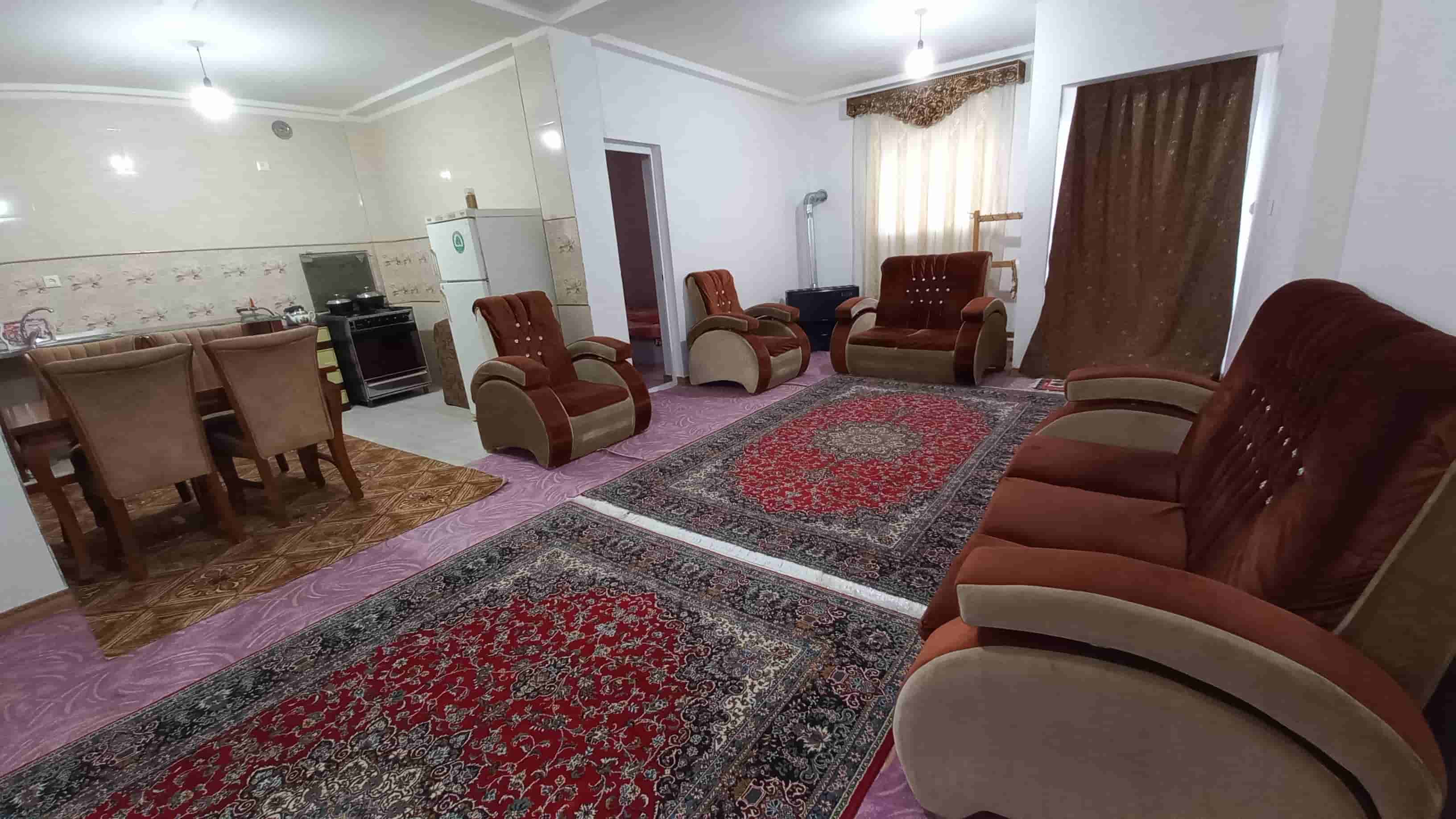 اجاره منزل ویلایی در خیابان جمهوری اسالم