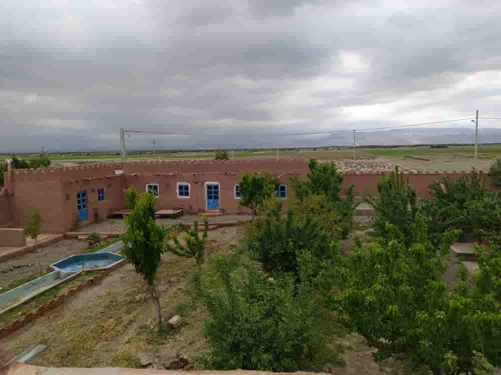 اجاره اتاق سنتی در روستای حاجی آباد چناران - 12متر